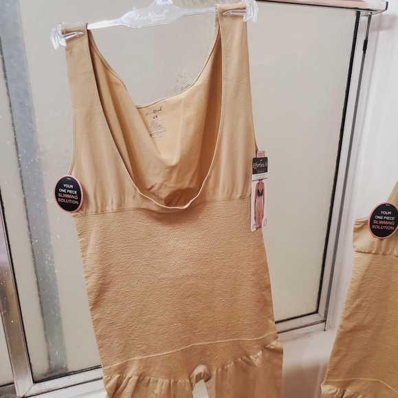 NWT Under Where? Full body Shapewear. Sizes: XL, 2X & 3X BEIGE $30 each - Picture 2 of 15